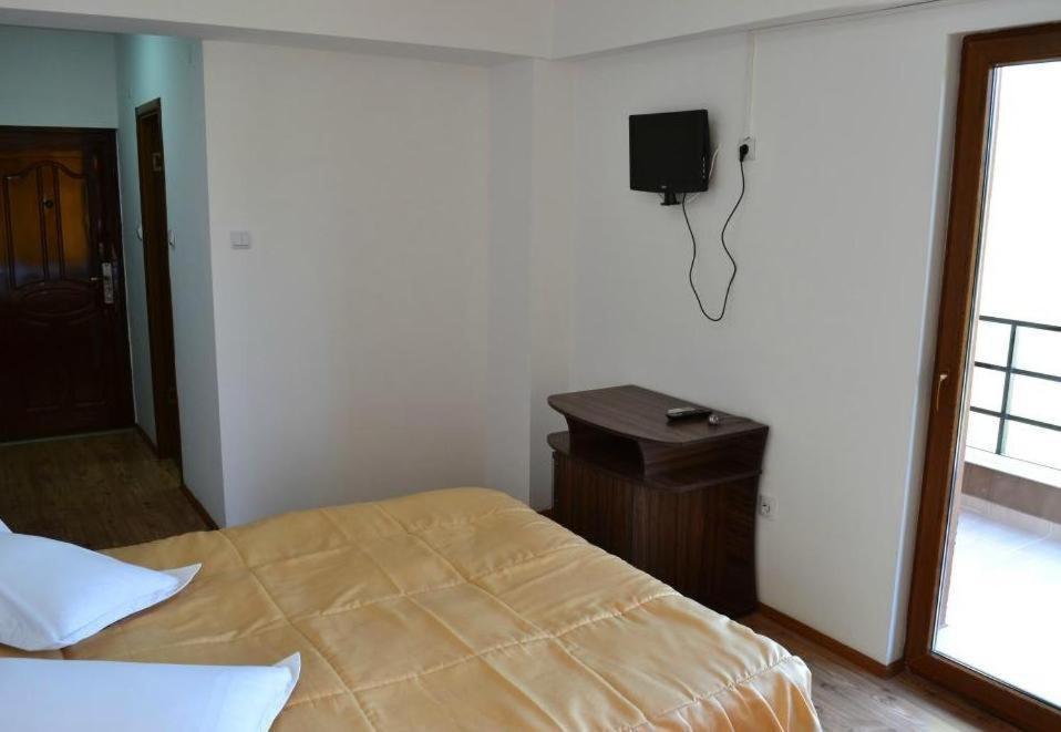 Hotel Corsar Tulcea Exteriér fotografie